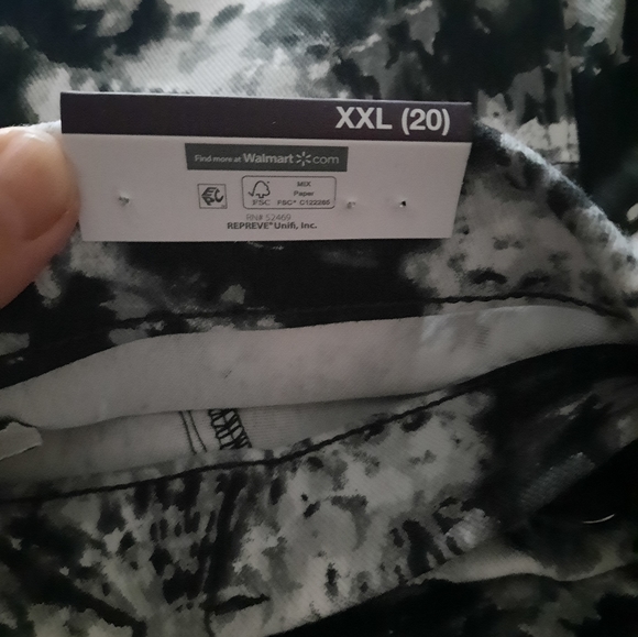 Women’s Time and Tru Black Tie-Dye Jeggings -  NEW - various sizes - Picture 7 of 8